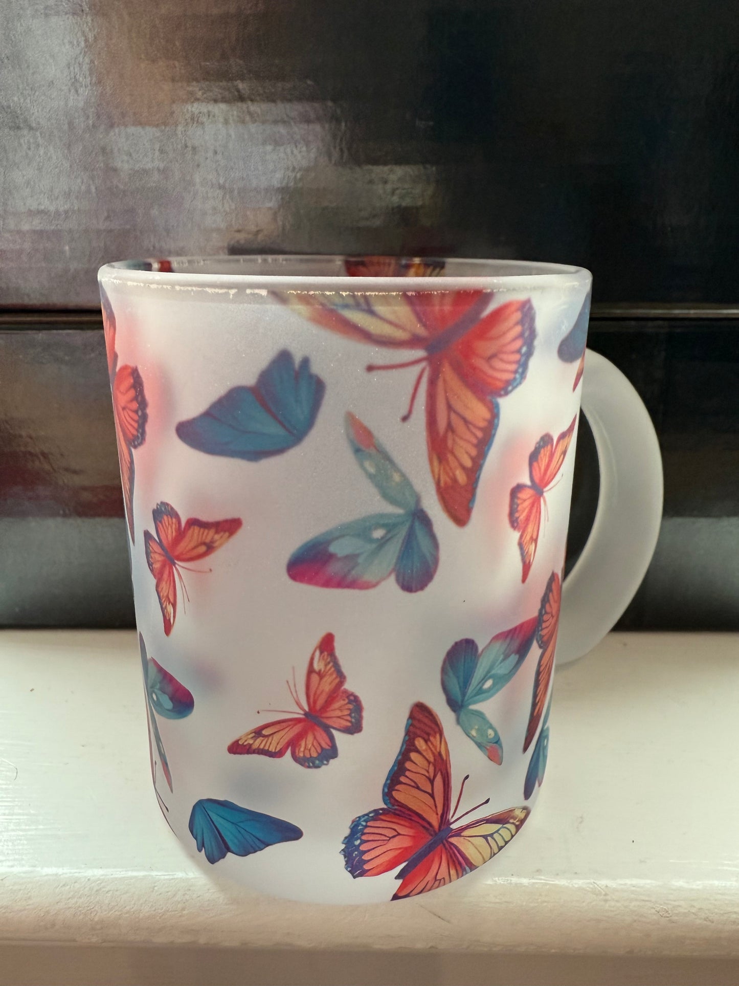 11oz Translucent Colored Sip & See Glass Mug