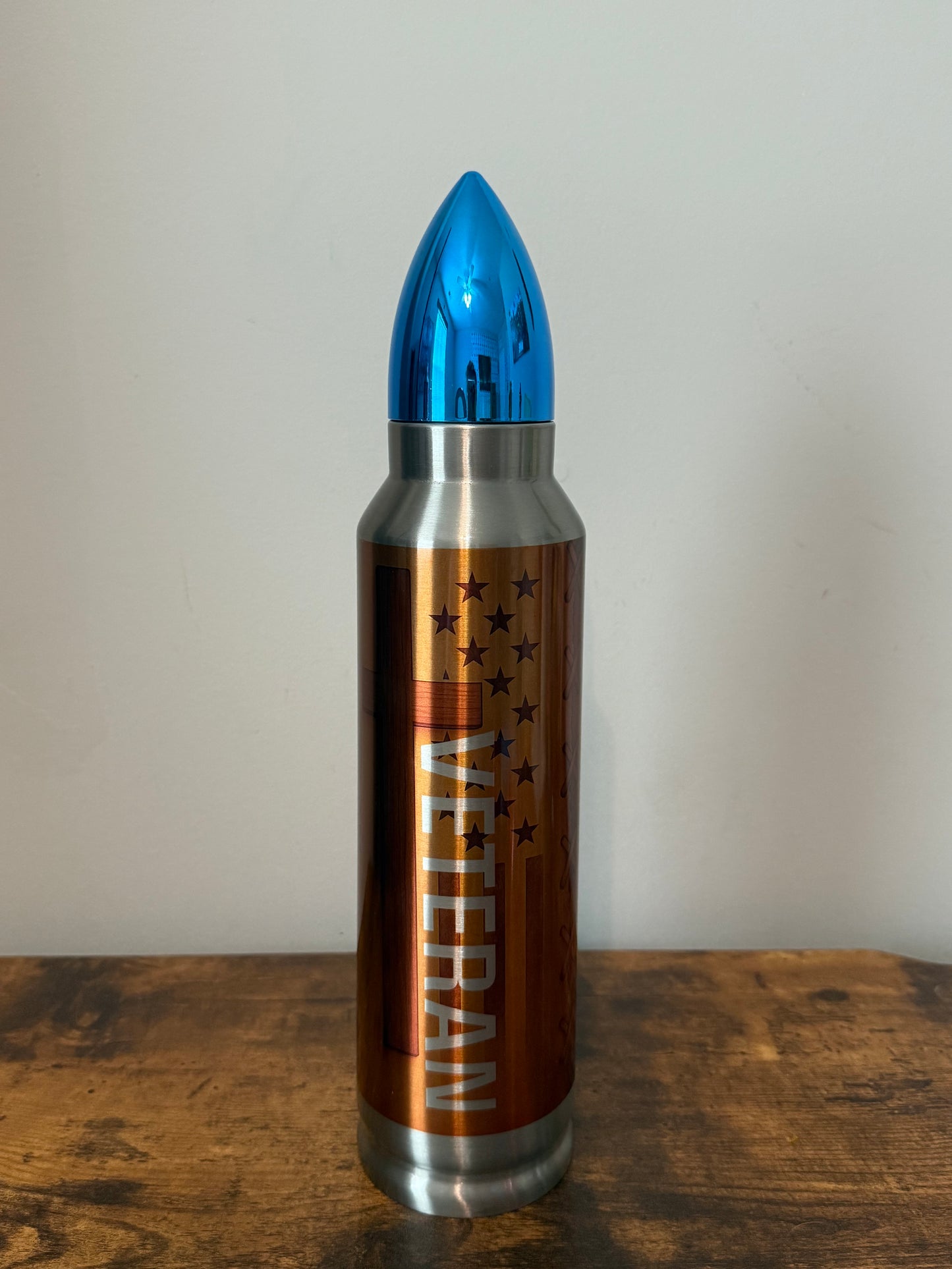 π¦
 American Valor | 32oz Veteran Bullet Tumbler β Eagle & Heroes Edition πΊπΈπ£